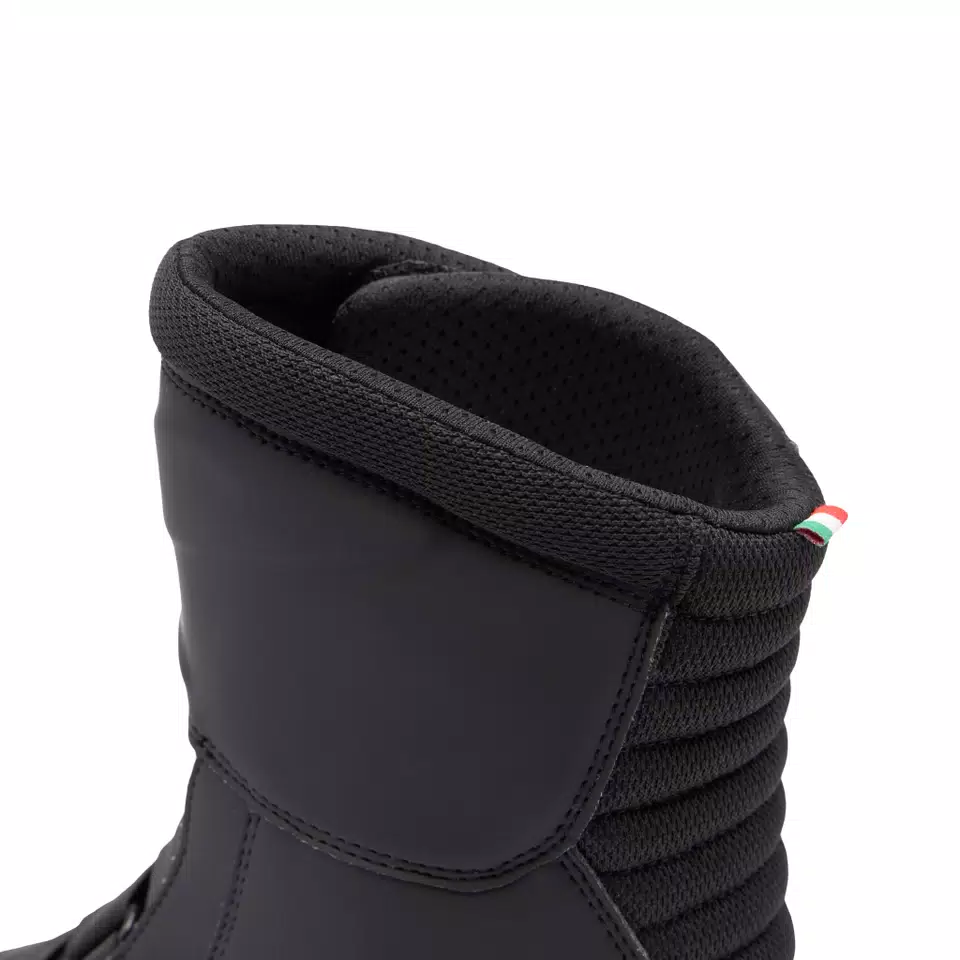 TOURSTEP WP - BLACK - DAINESE
