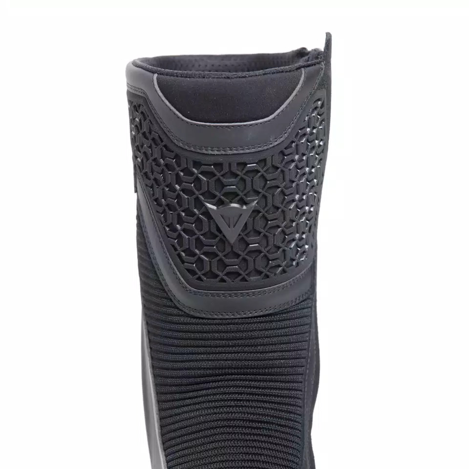 FREELAND 2 GORE-TEX® - MEN'S WATERPROOF MOTORCYCLE TOURING BOOTS - DAINESE