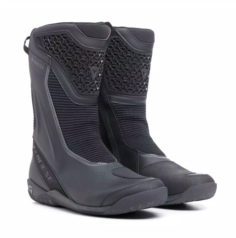 FREELAND 2 GORE-TEX® - MEN'S WATERPROOF MOTORCYCLE TOURING BOOTS - DAINESE