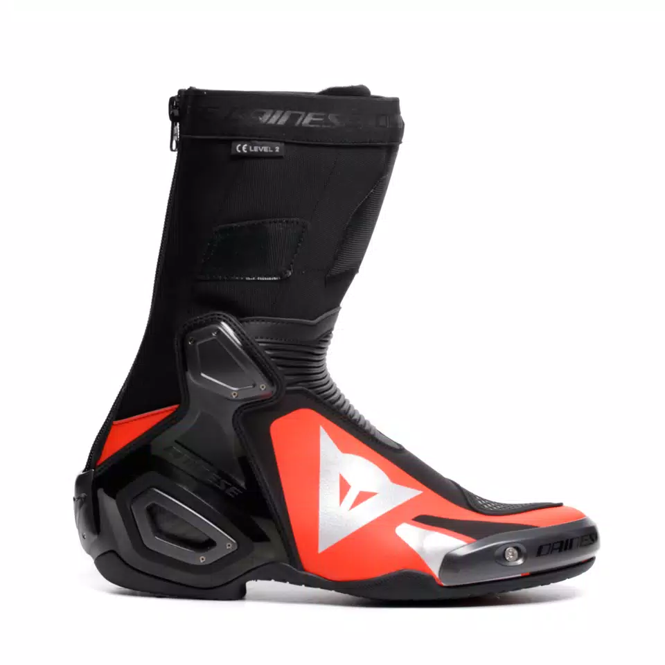 AXIAL 2 - MEN'S MOTORCYCLE RACING BOOTS - DAINESE