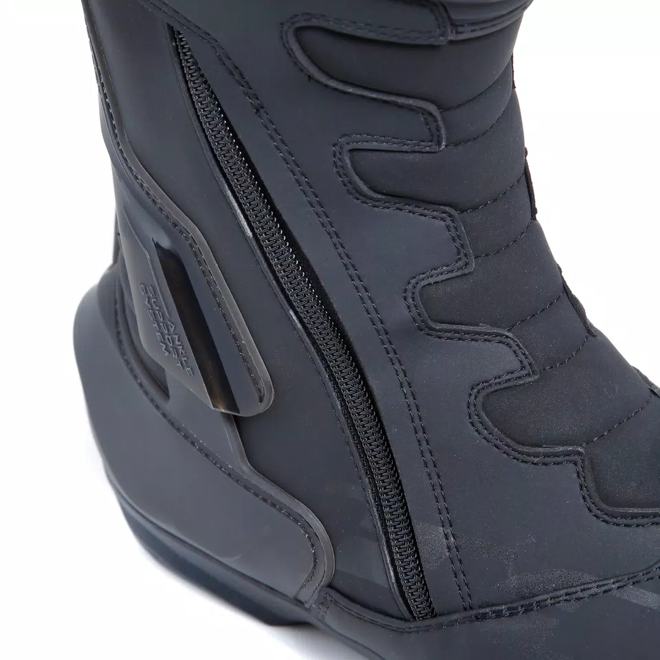 S-TR1 WP - BLACK - DAINESE