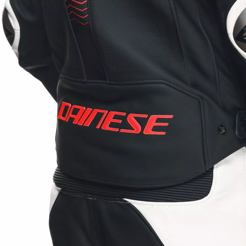 SUPER SPEED 4 - MEN'S MOTORCYCLE PERFORATED LEATHER JACKET - DAINESE