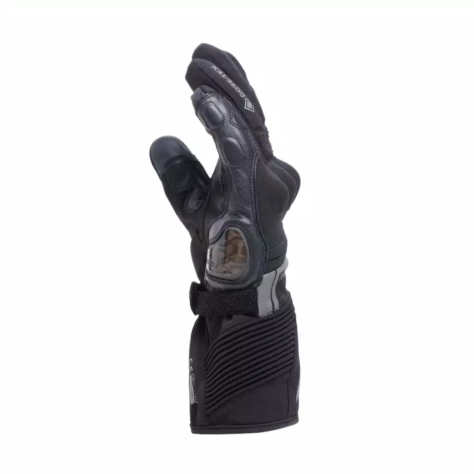 FUNES GORE-TEX®- MEN'S WATERPROOF MOTORCYCLE GLOVES - DAINESE