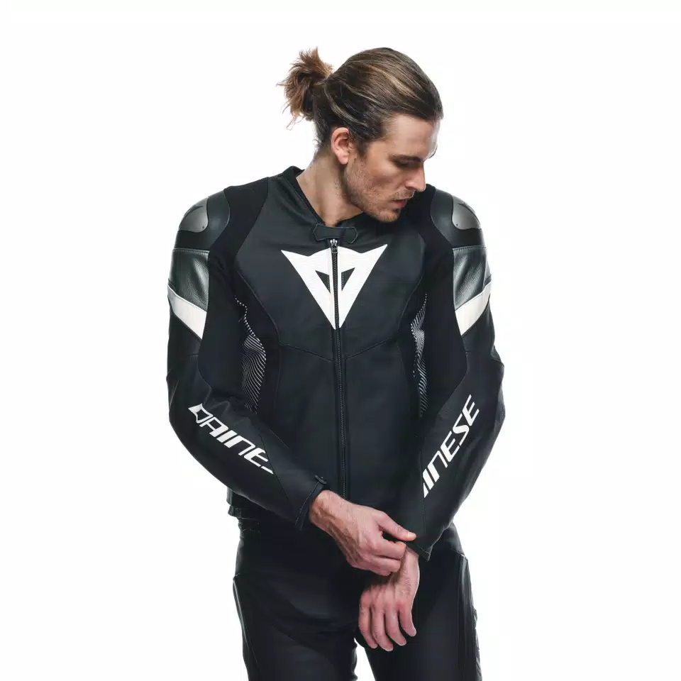 AVRO 5 - MEN'S MOTORCYCLE LEATHER JACKET - DAINESE