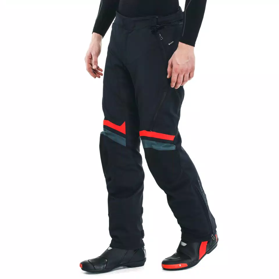 CARVE MASTER 3 GORE-TEX® - MEN'S WATERPROOF MOTORCYCLE PANTS - DAINESE