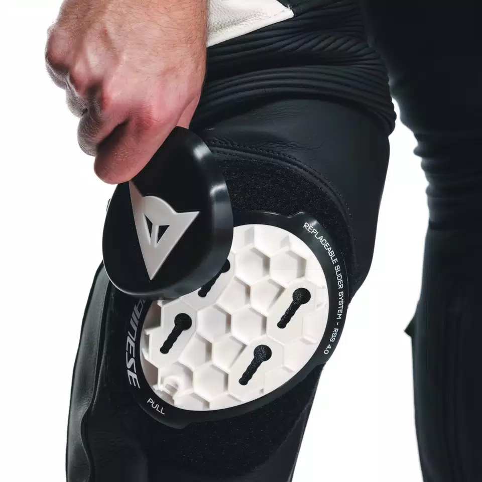 DELTA 4 - MEN'S MOTORCYCLE LEATHER PANTS - DAINESE