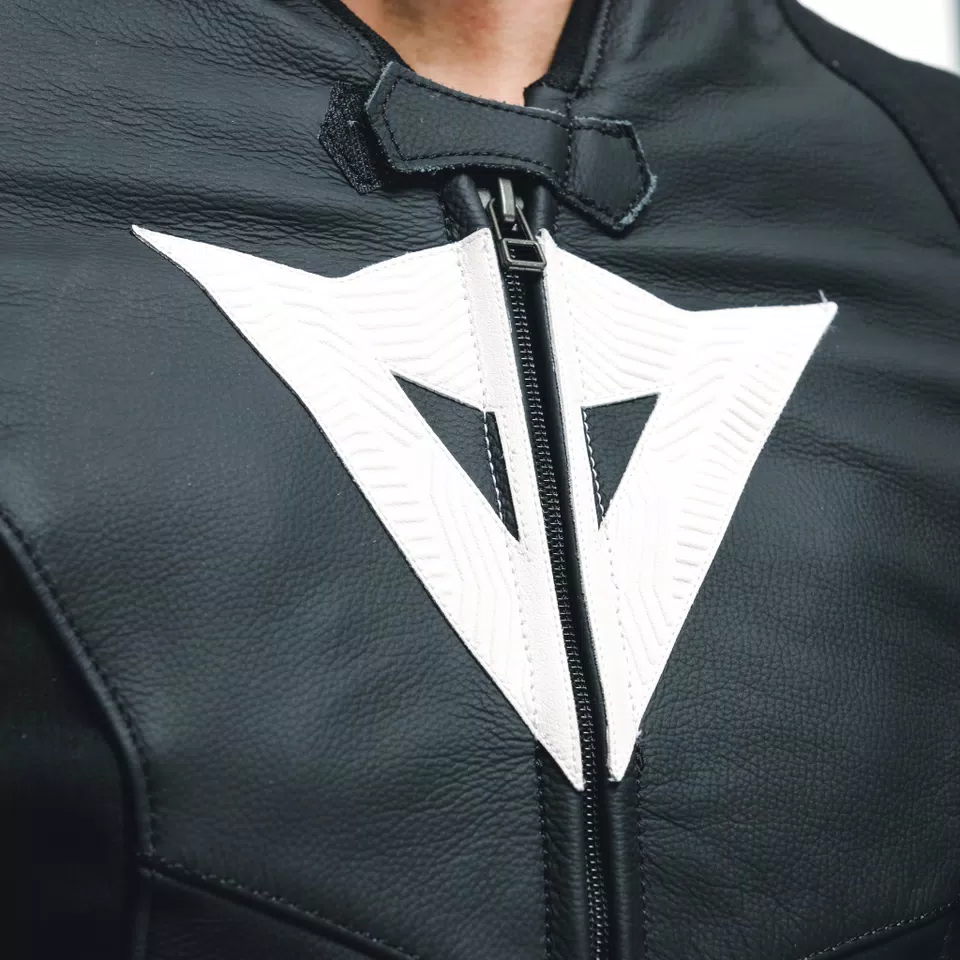 AVRO 5 - MEN'S MOTORCYCLE LEATHER JACKET - DAINESE