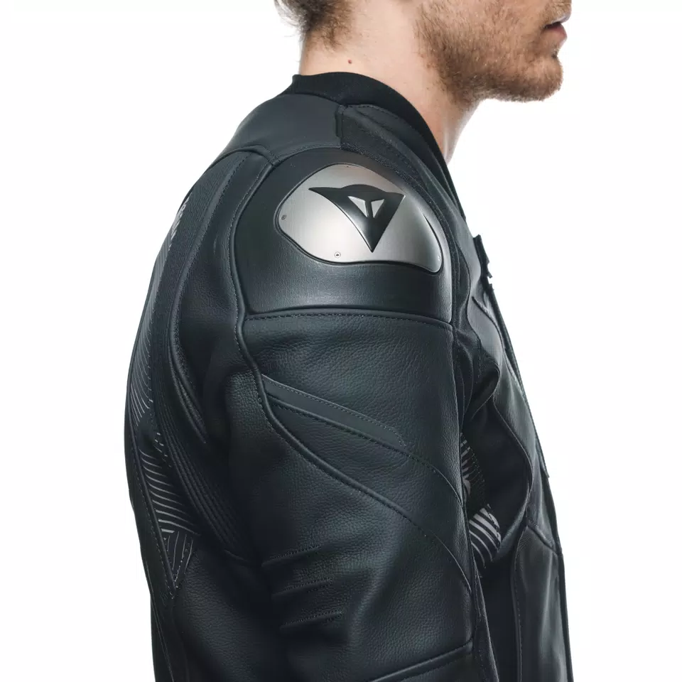 AVRO 5 - MEN'S MOTORCYCLE LEATHER JACKET - DAINESE
