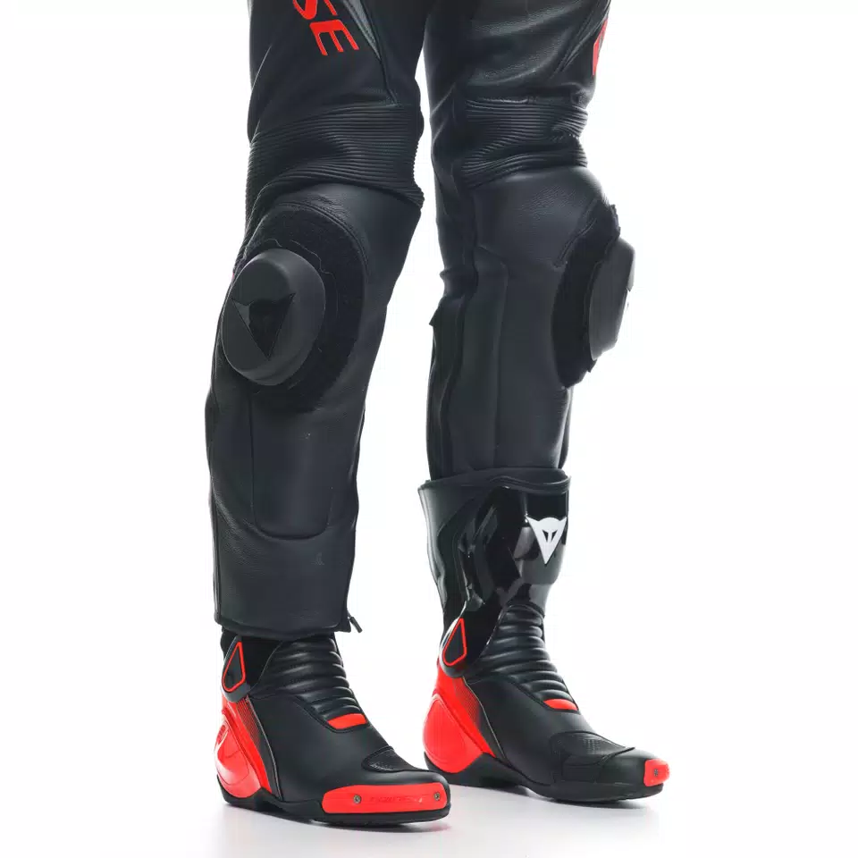 LAGUNA SECA 5 - MEN'S 2-PIECE MOTORCYCLE LEATHER SUIT - DAINESE