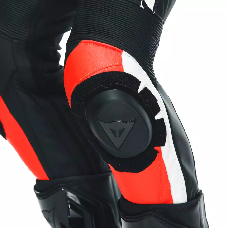 AVRO 4 - MEN'S 2-PIECE MOTORCYCLE LEATHER SUIT - DAINESE