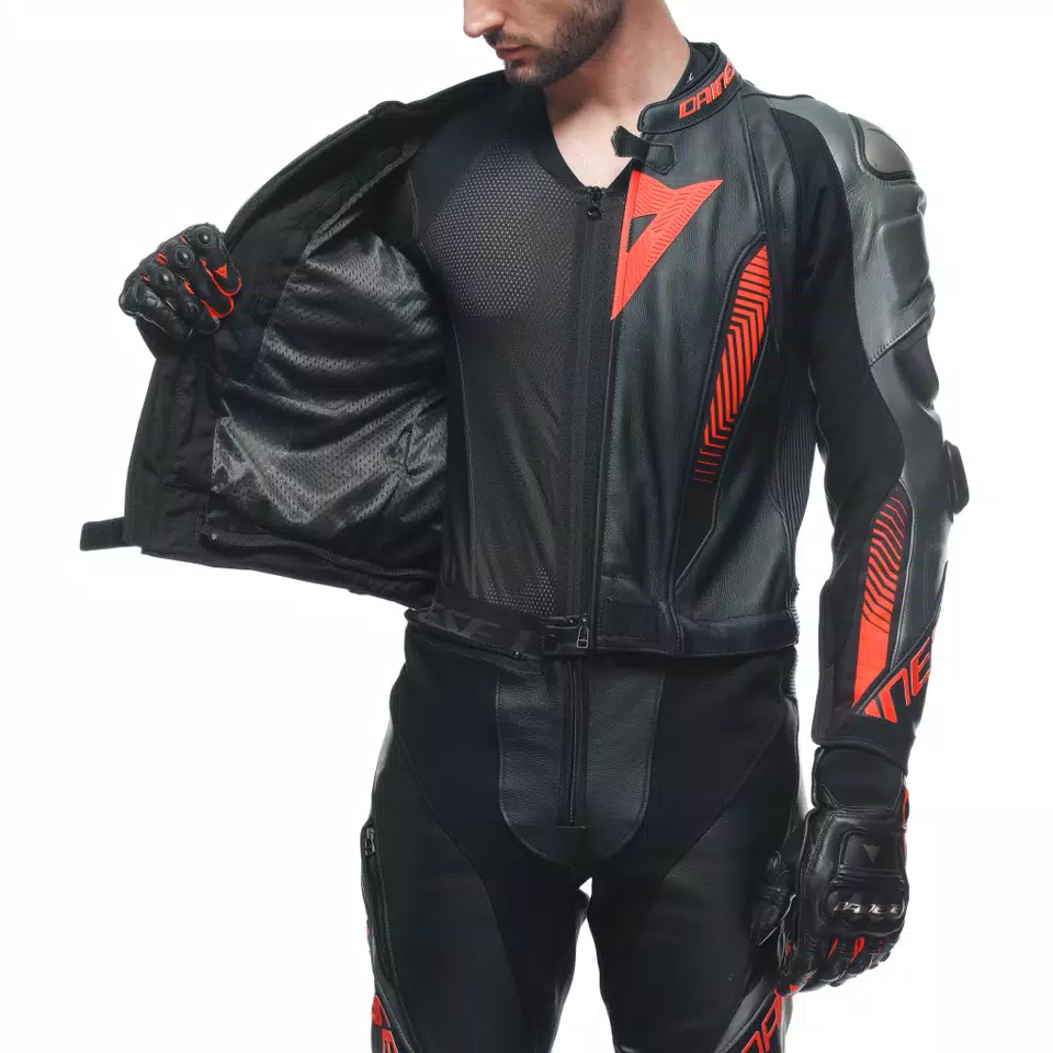 LAGUNA SECA 5 - MEN'S 2-PIECE MOTORCYCLE LEATHER SUIT - DAINESE