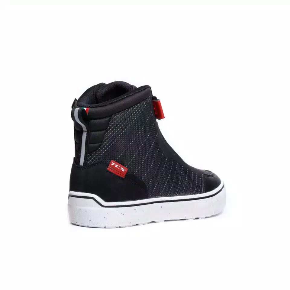 IKASU 2 WP WMN - BLACK/DARK RED - DAINESE