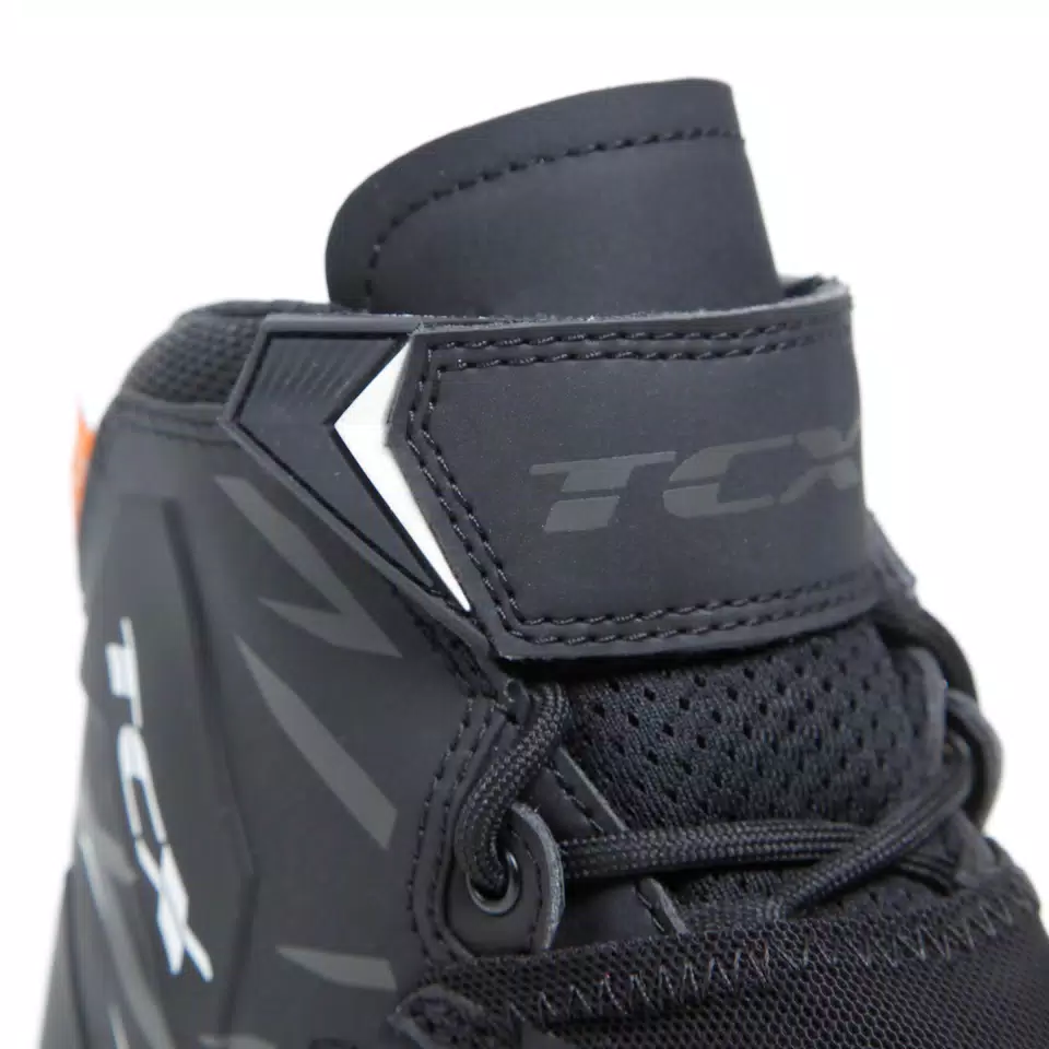 R04D LADY AIR - BLACK/WHITE - DAINESE
