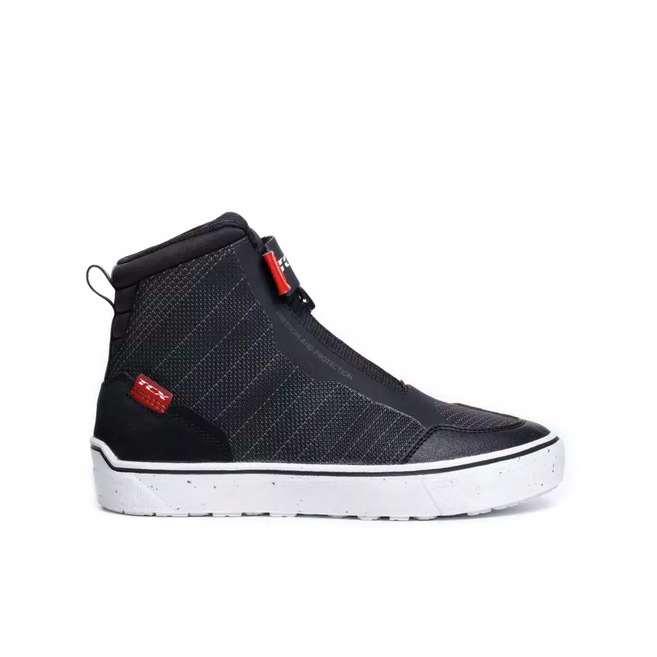IKASU 2 WP WMN - BLACK/DARK RED - DAINESE