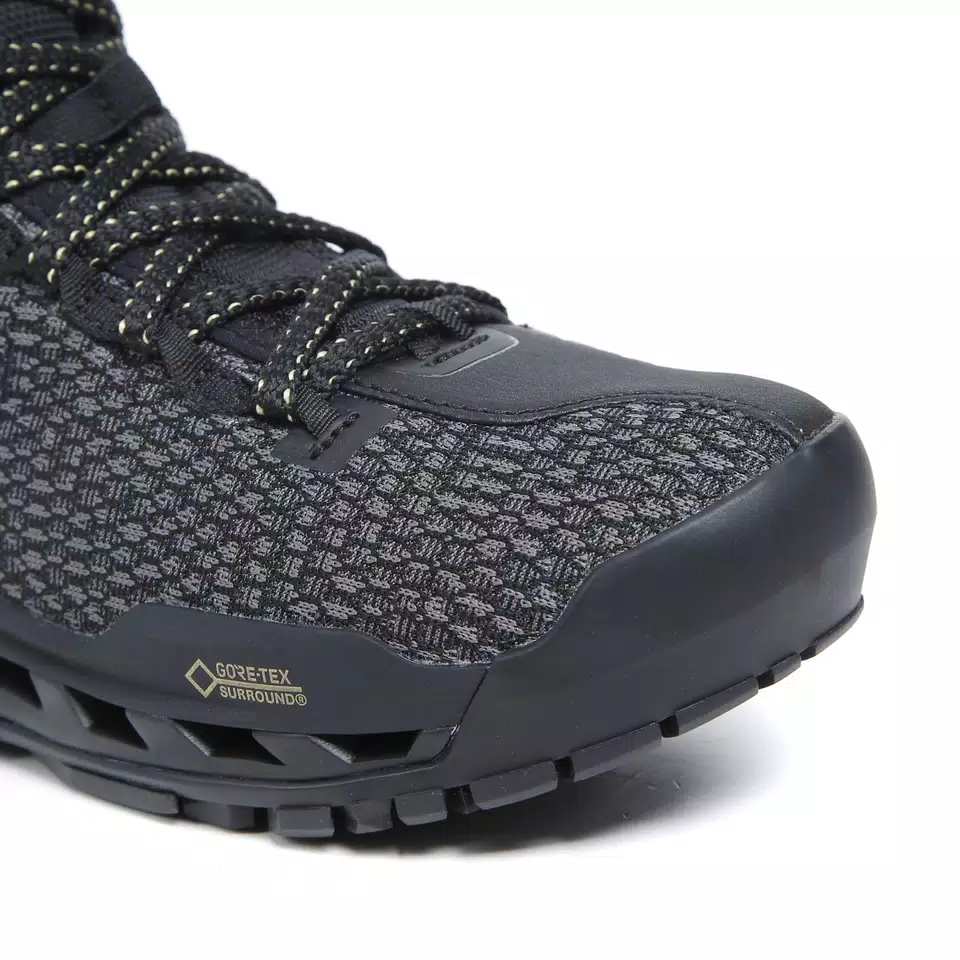 CLIMATREK SURROUND LADY GTX - BLACK/GOLD - DAINESE