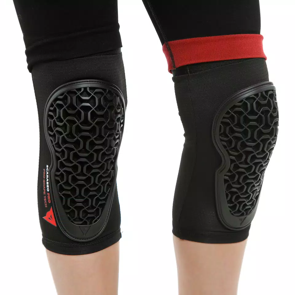 SCARABEO PRO - BIKE KNEE GUARDS FOR KIDS - DAINESE