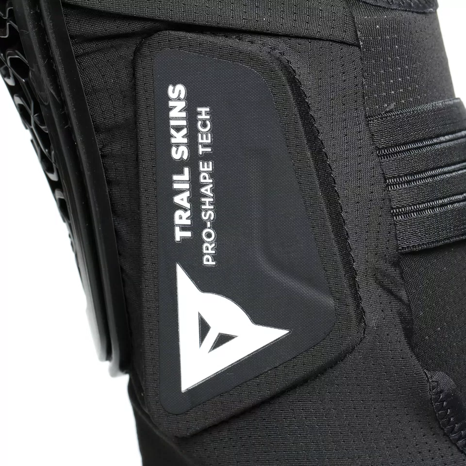 TRAIL SKINS PRO - BIKE KNEE GUARDS - DAINESE