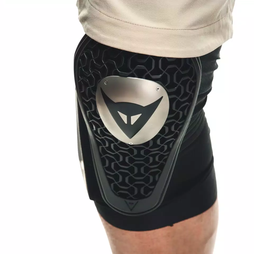 RIVAL PRO - BIKE KNEE GUARDS - DAINESE