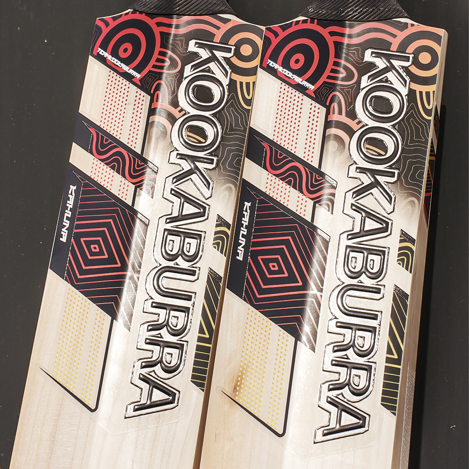 Indigenous?Kahuna Pro 2.0 Senior Cricket Bat?