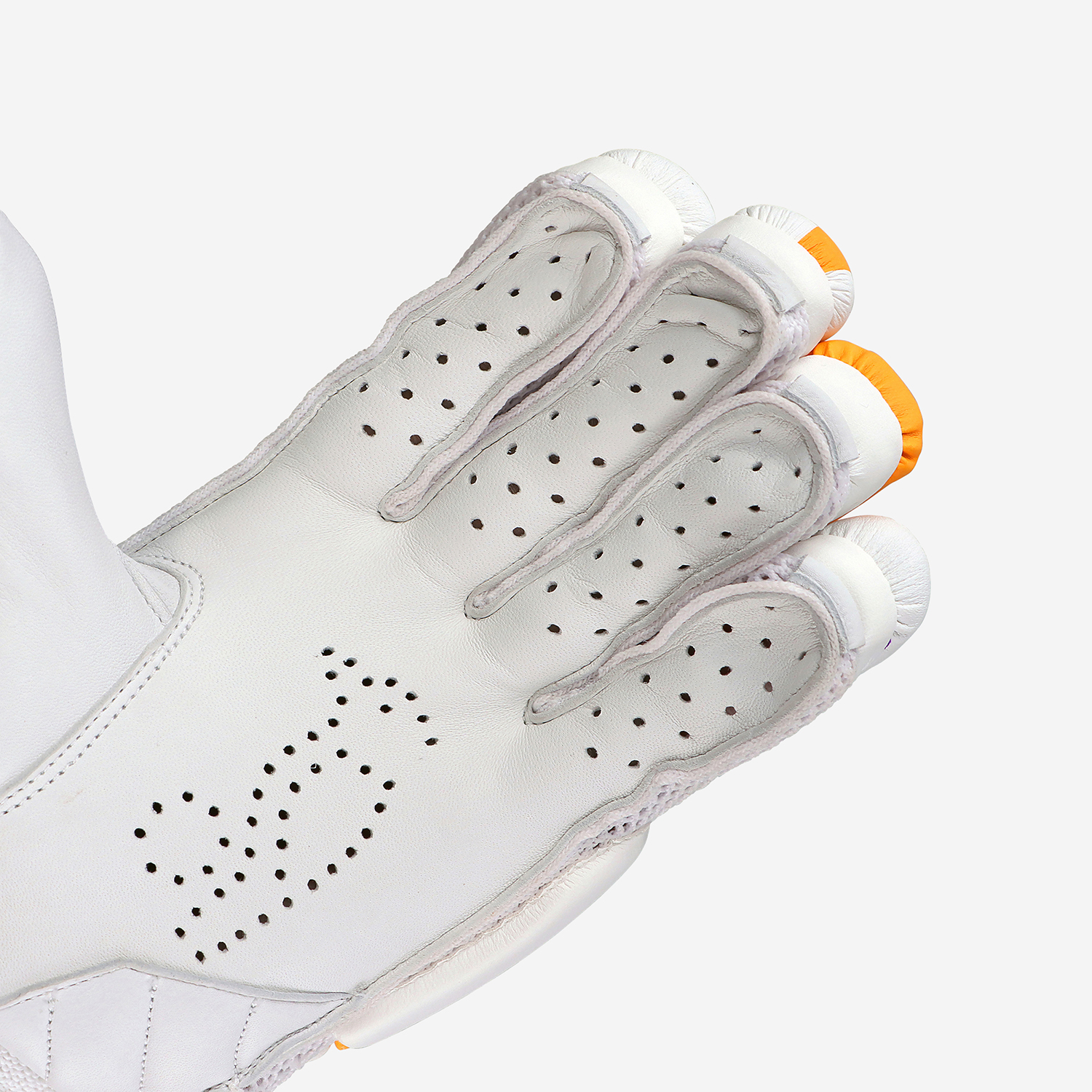 AURA PRO PLAYERS BATTING GLOVES