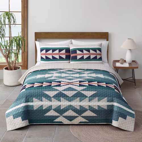 Pendleton Medicine Bow Pieced Quilt Set