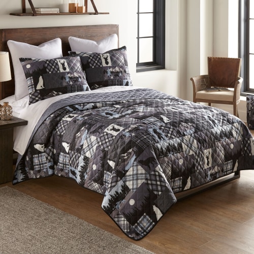 Donna Sharp Nightly Walk Bedding Collection Quilt Set