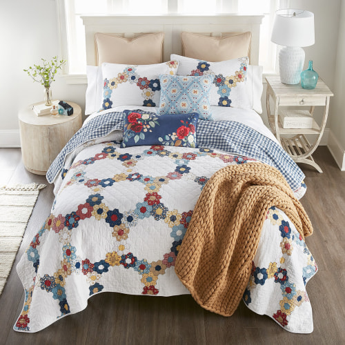 Donna Sharp Prairie Quilt Bedding Set