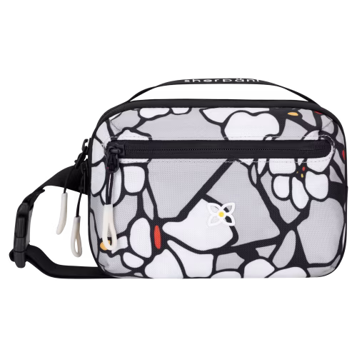 New! Sherpani Hyk Hip Pack Handbag