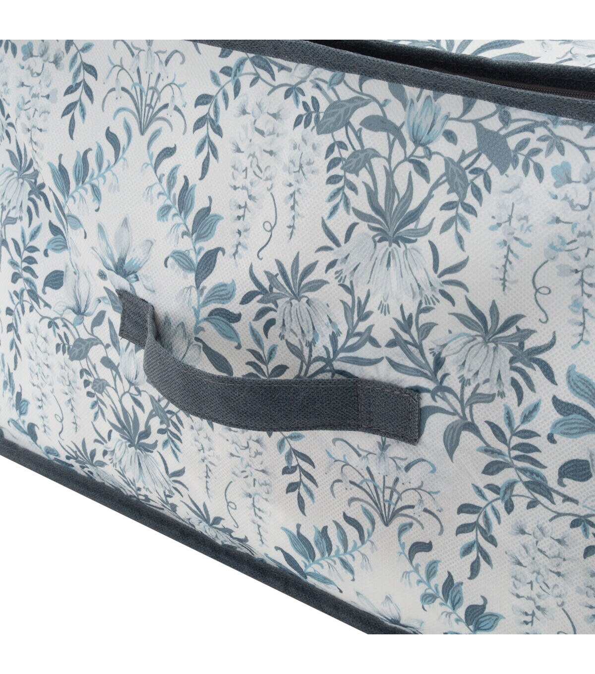 Laura Ashley 24 x 18 Parterre Blanket Bag