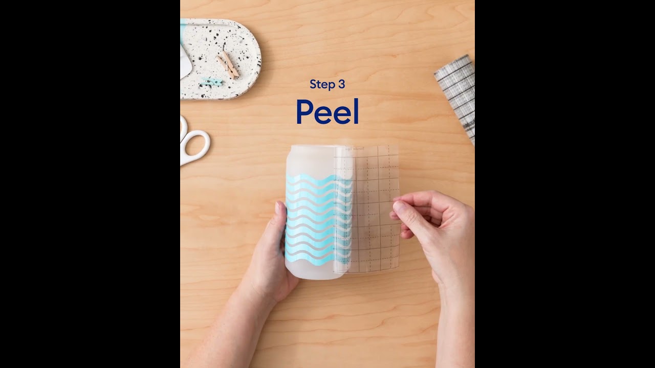 Cricut 12 x 24 Cold Activated Color Changing Permanent Vinyl Roll