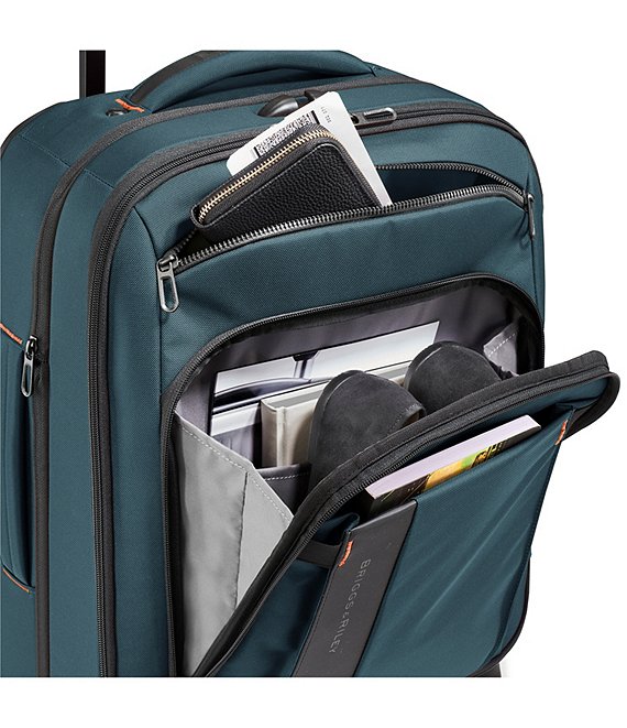 International ZDX 21 Carry-on Expandable Spinner Suitcase