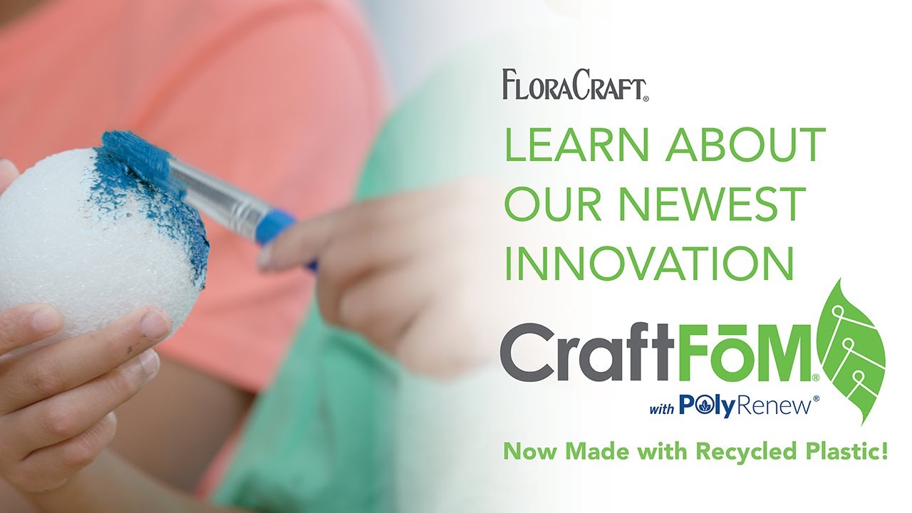 FloraCraft White CraftFoM Wreath