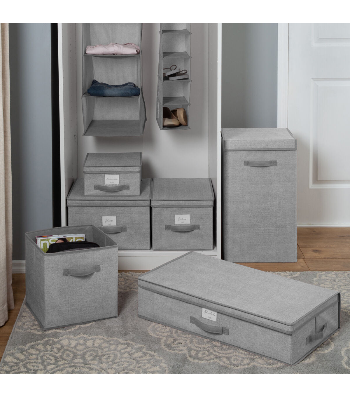 Simplify 28 x 16 Heather Gray Under the Bed Storage Box