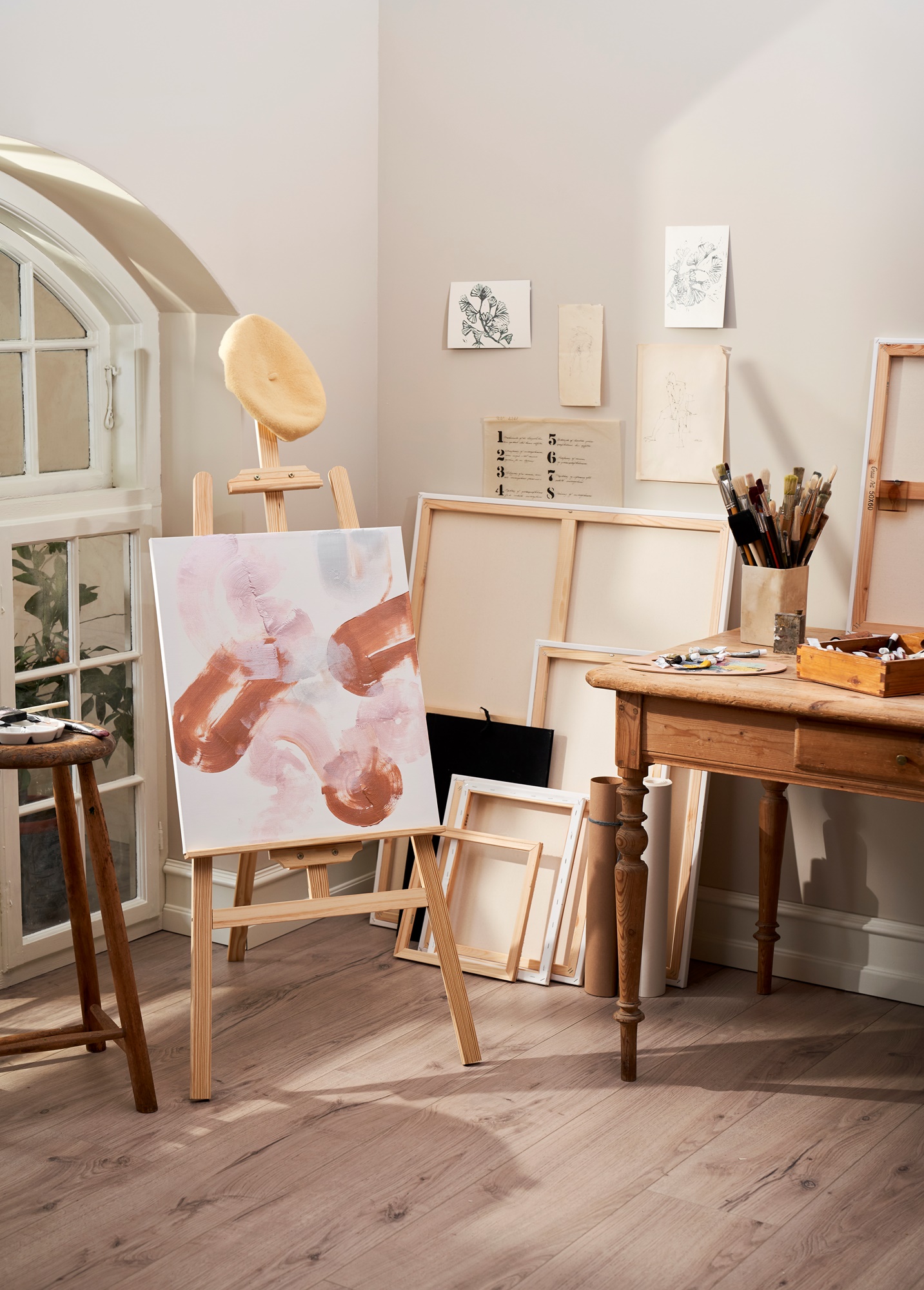 Easel