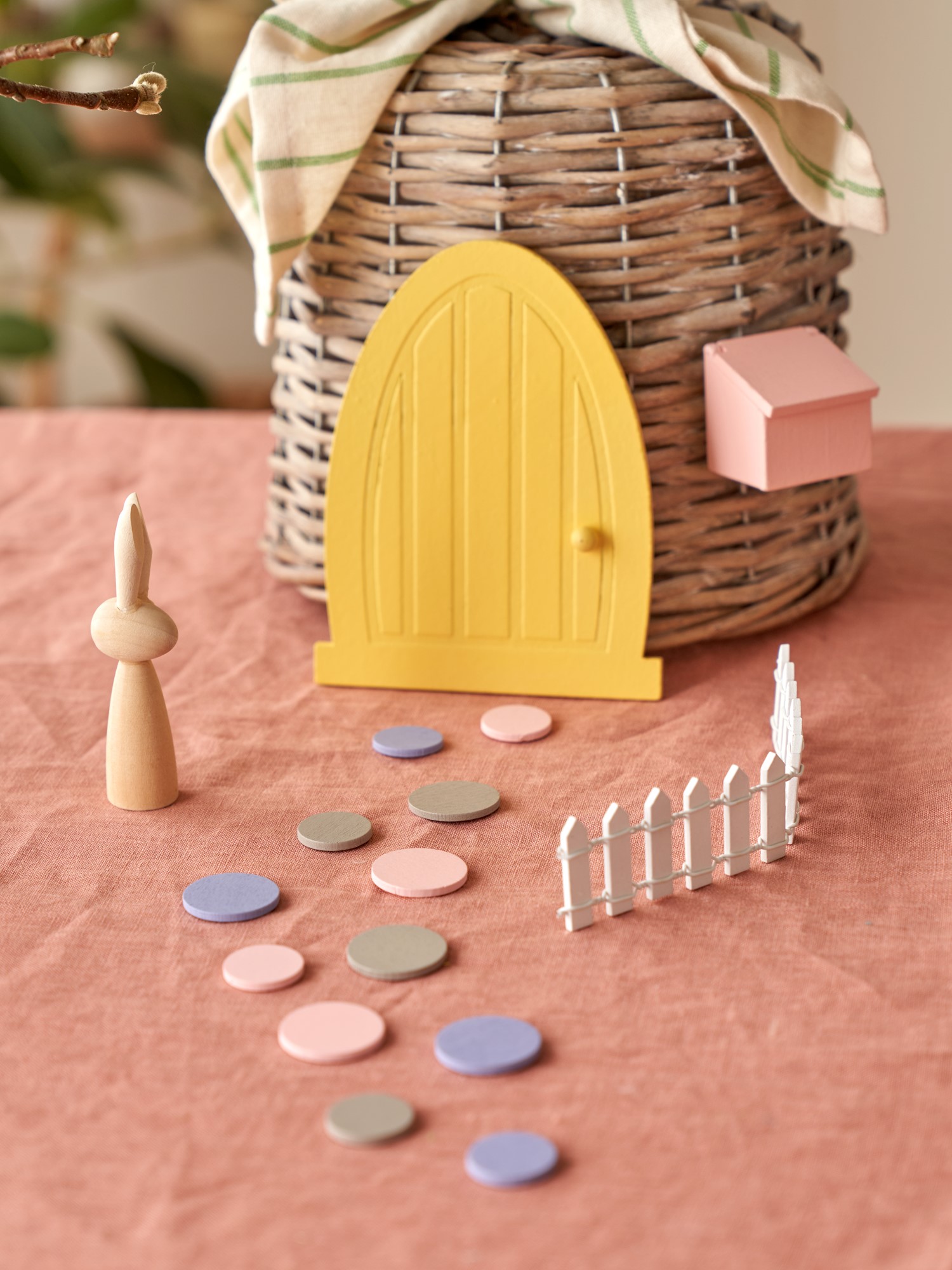 Miniature set