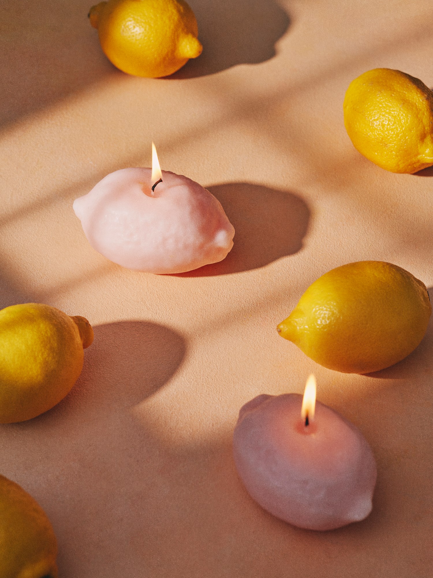 Lemon candle