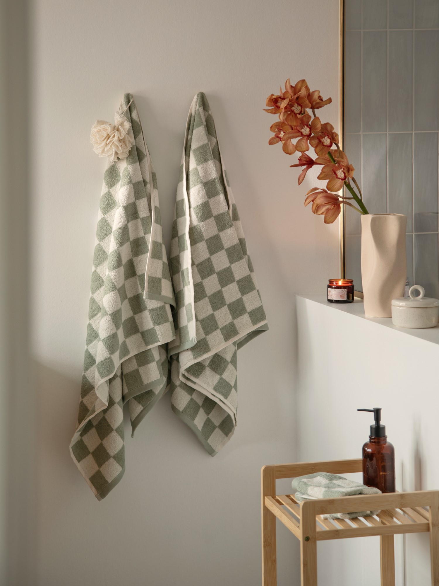 Bath towel