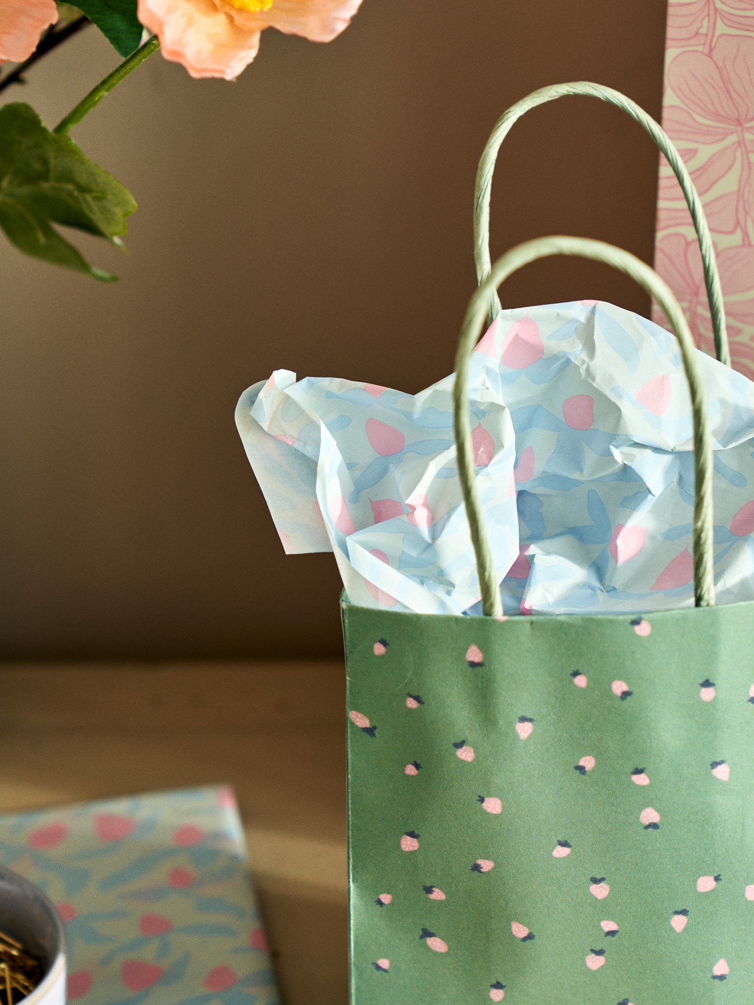 Tissue paper
