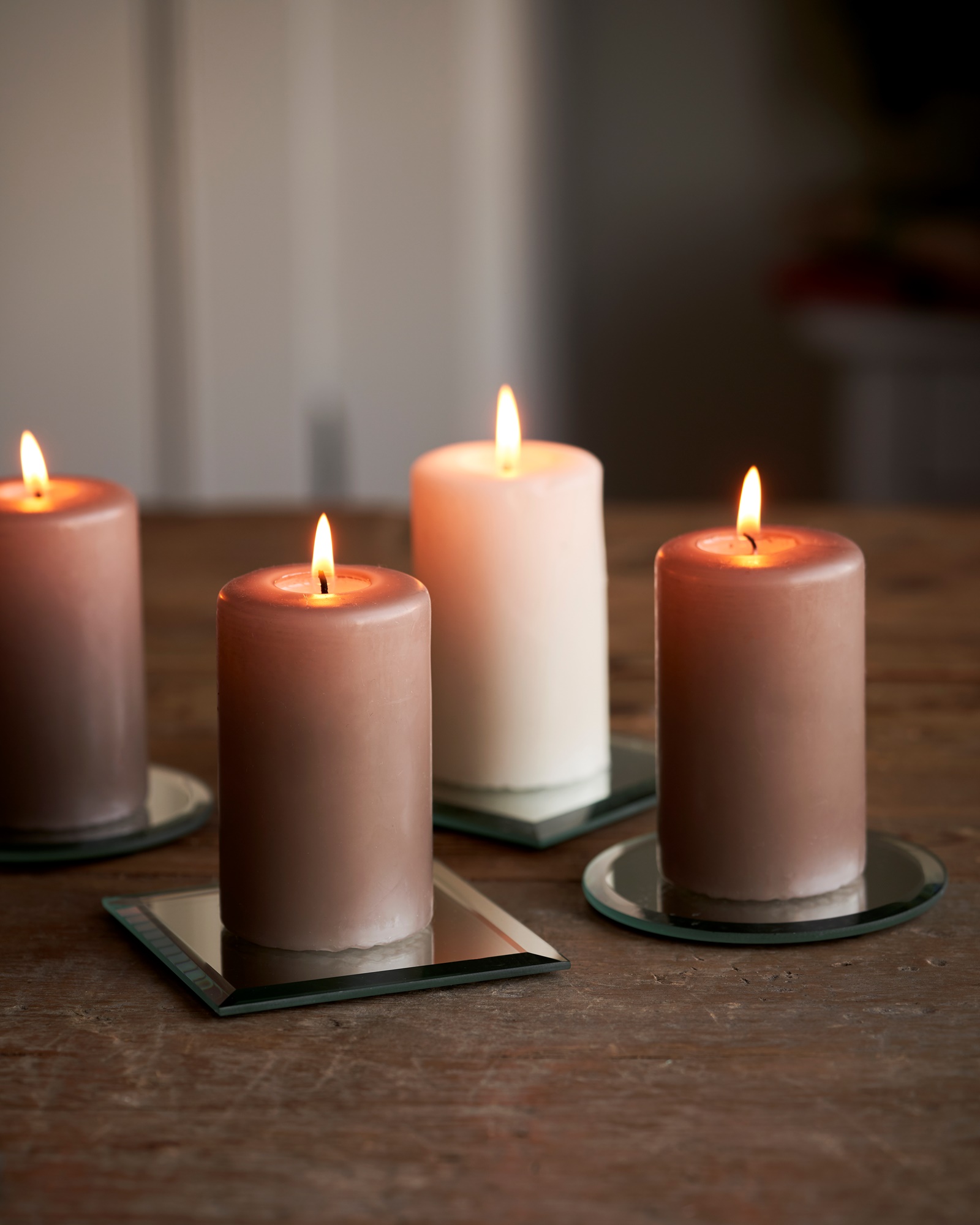 Mirror candle plate