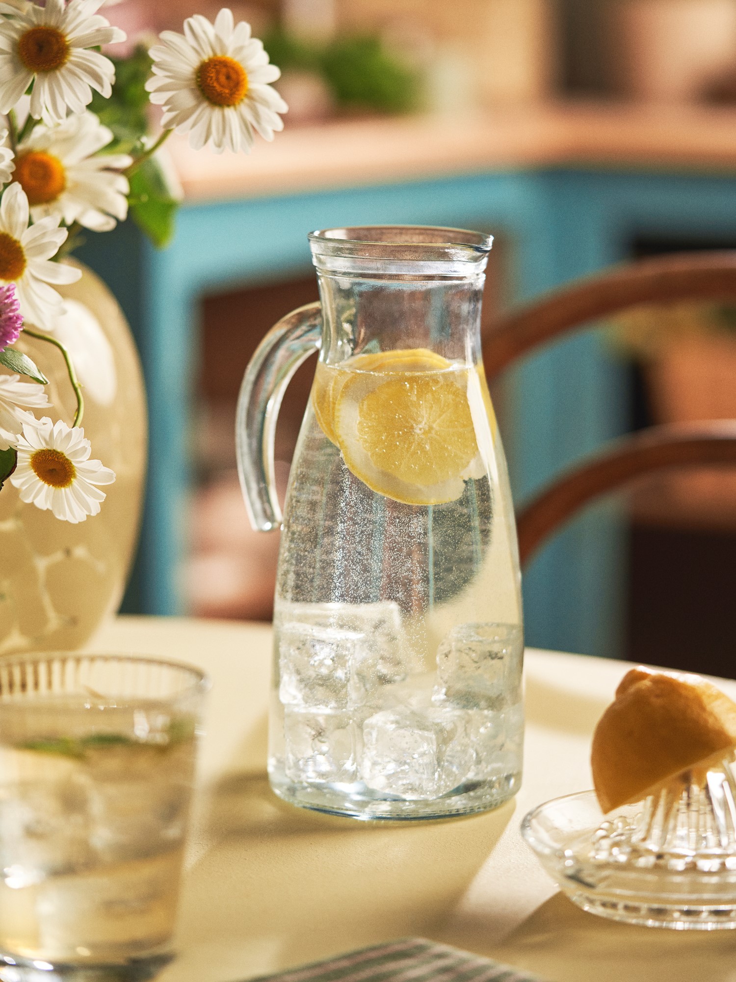 Glass jug