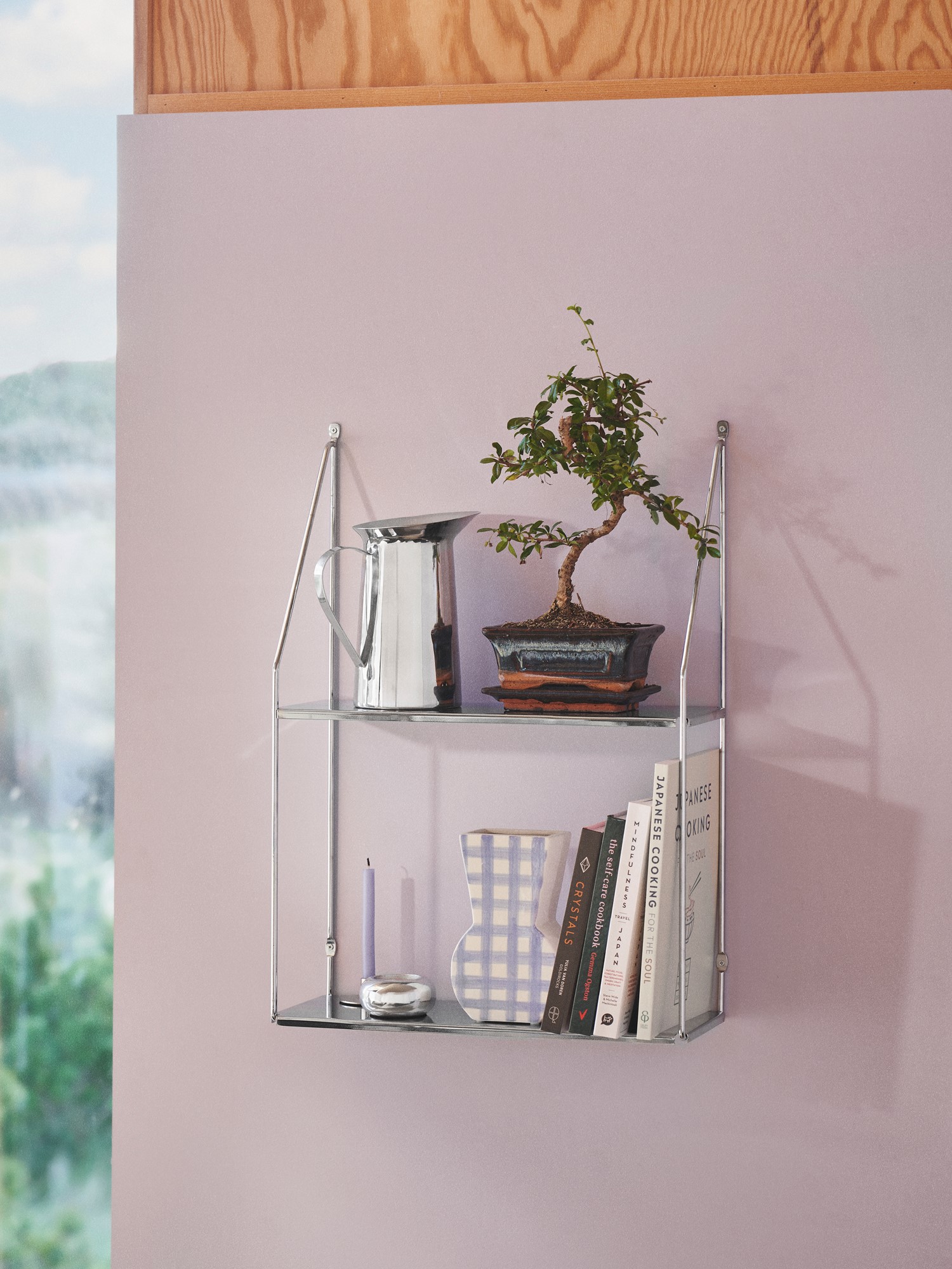 Wall shelf