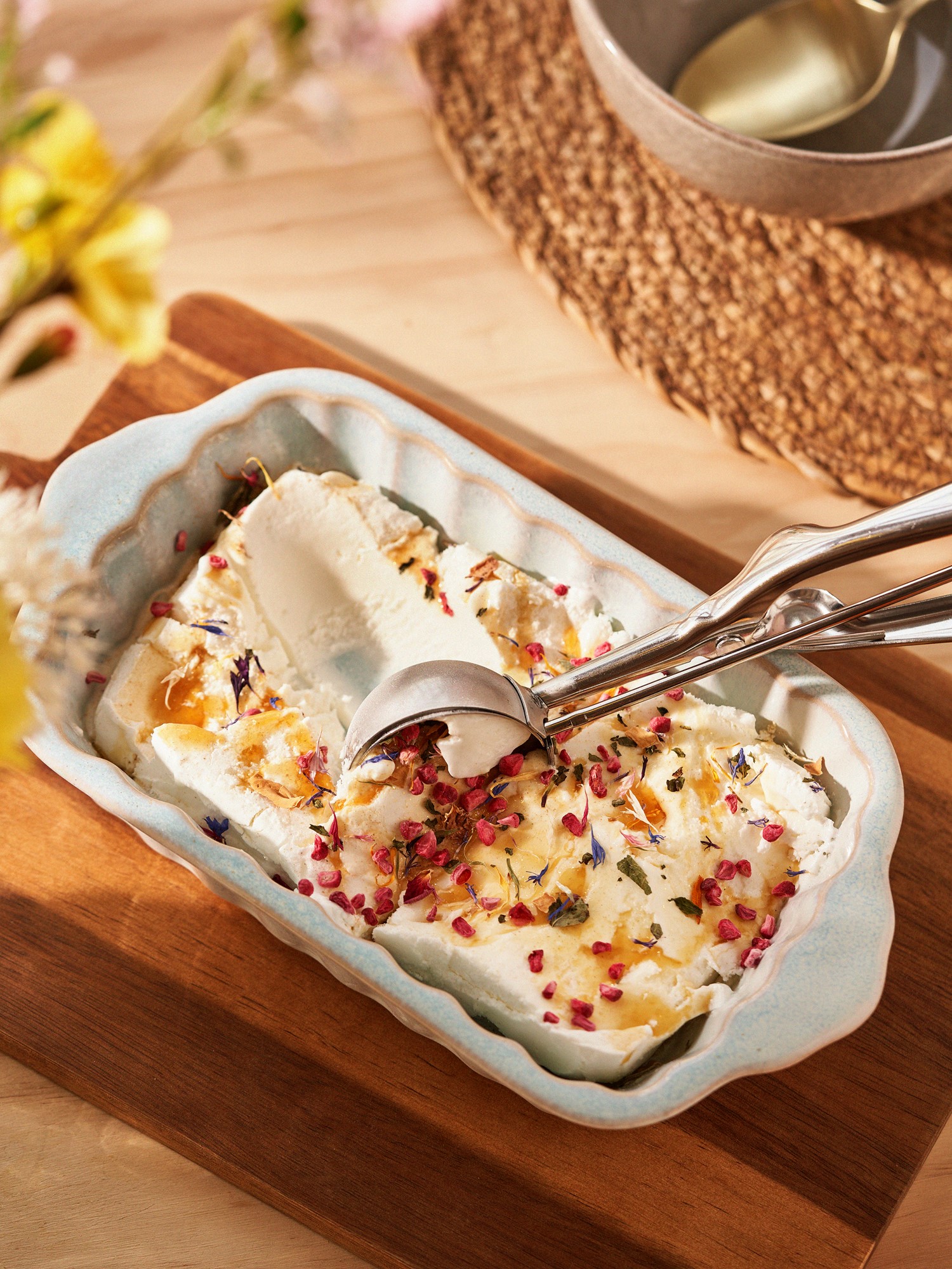 Ice-cream scoop