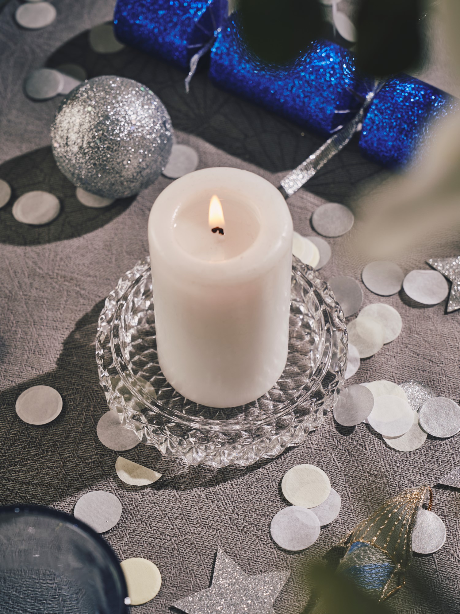 Candle plate