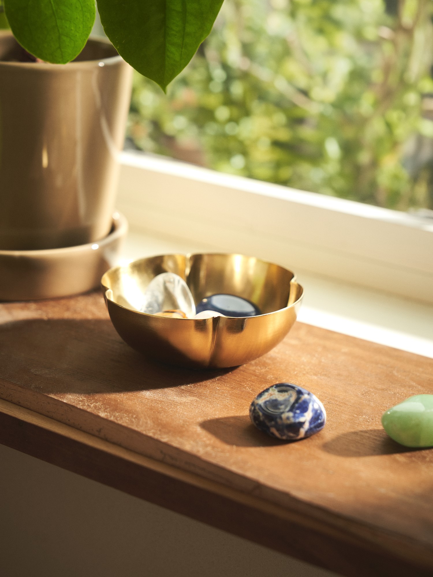 Tealight holder