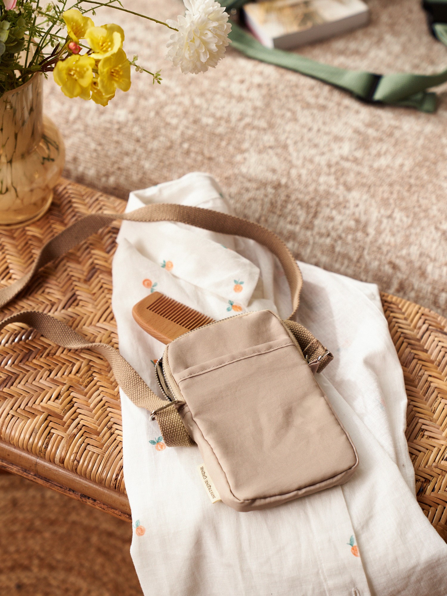 Crossbody bag
