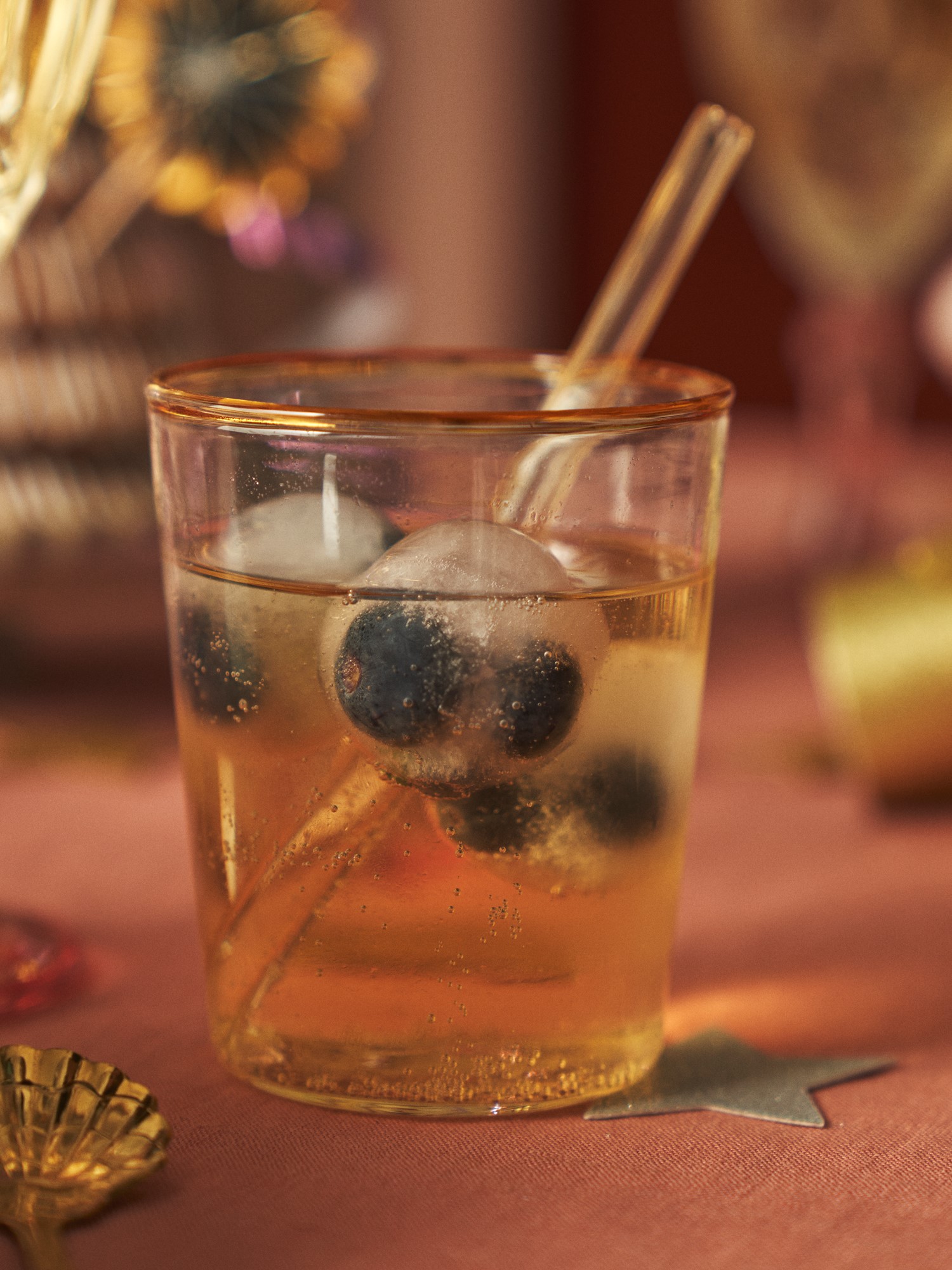Round ice cube moulds