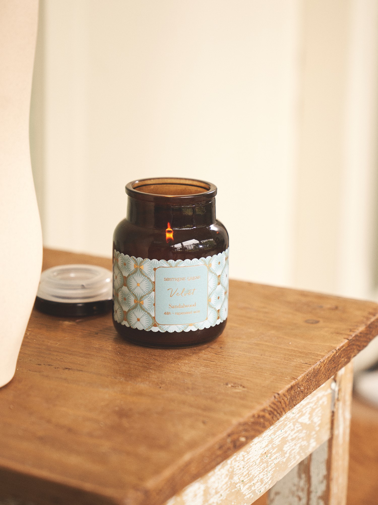 Scented candle Velvet