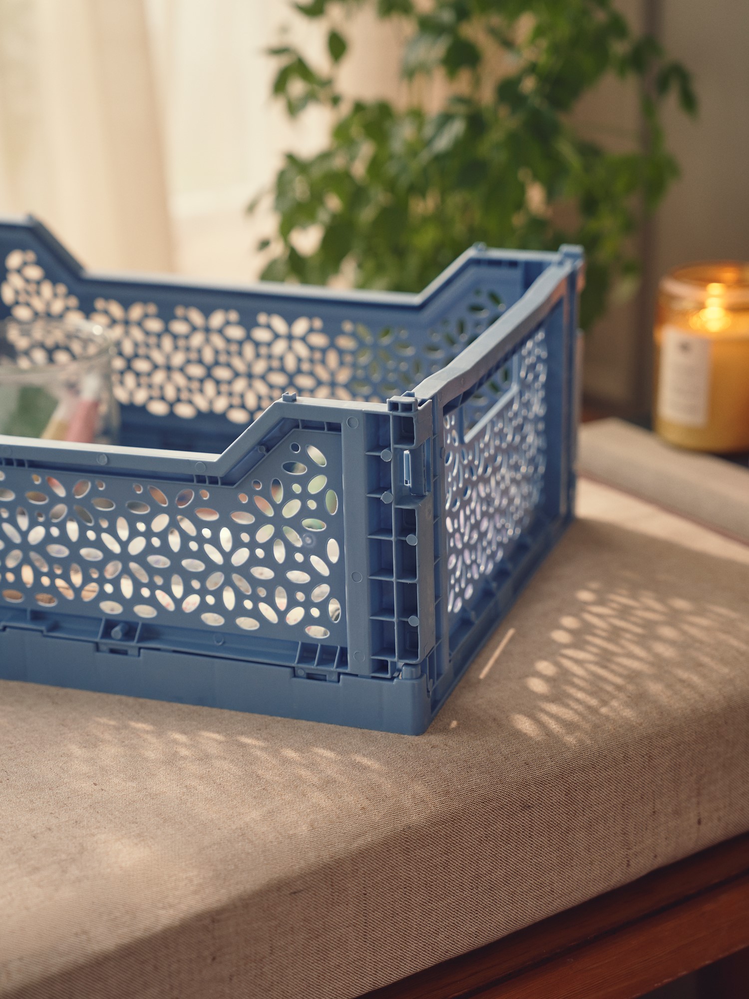 Folding crate