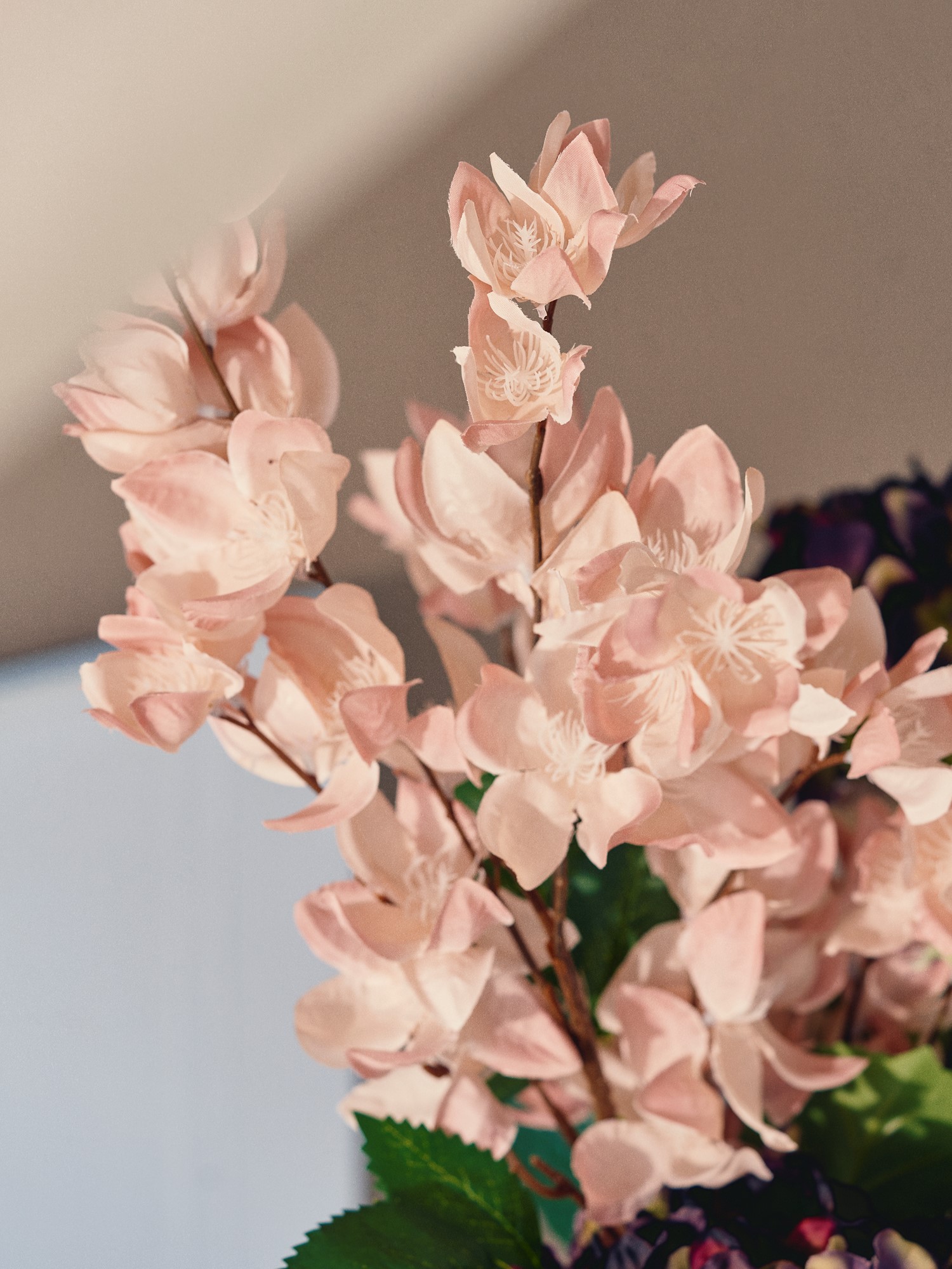 Artificial flower