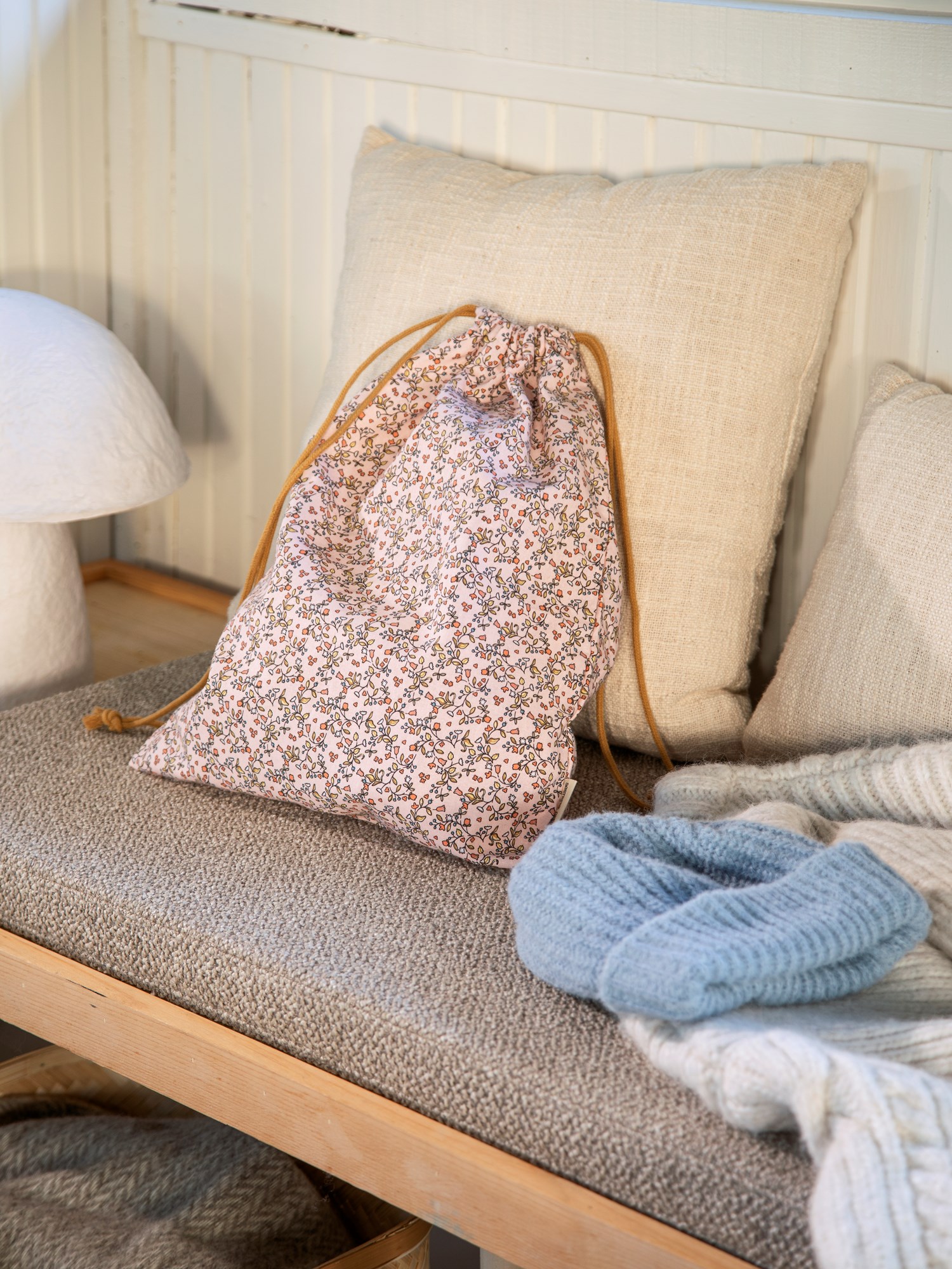 Drawstring bag
